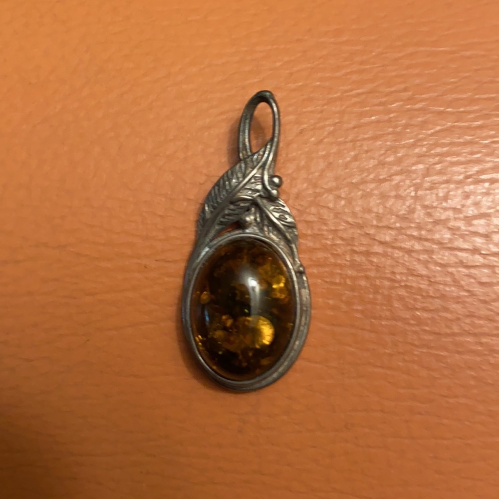 Silver 925 amber pendant